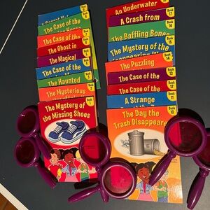 Lakeshore Learning Mystery Readers